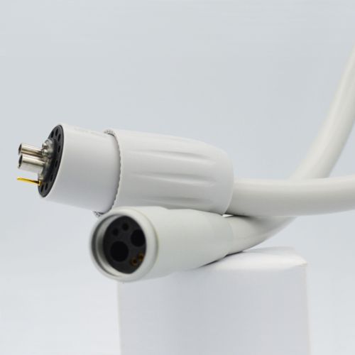 Tömlő turbinához 4 lyukú középnyugati lámpával Kavo fogászati egységekhez silver csatlakozóanya